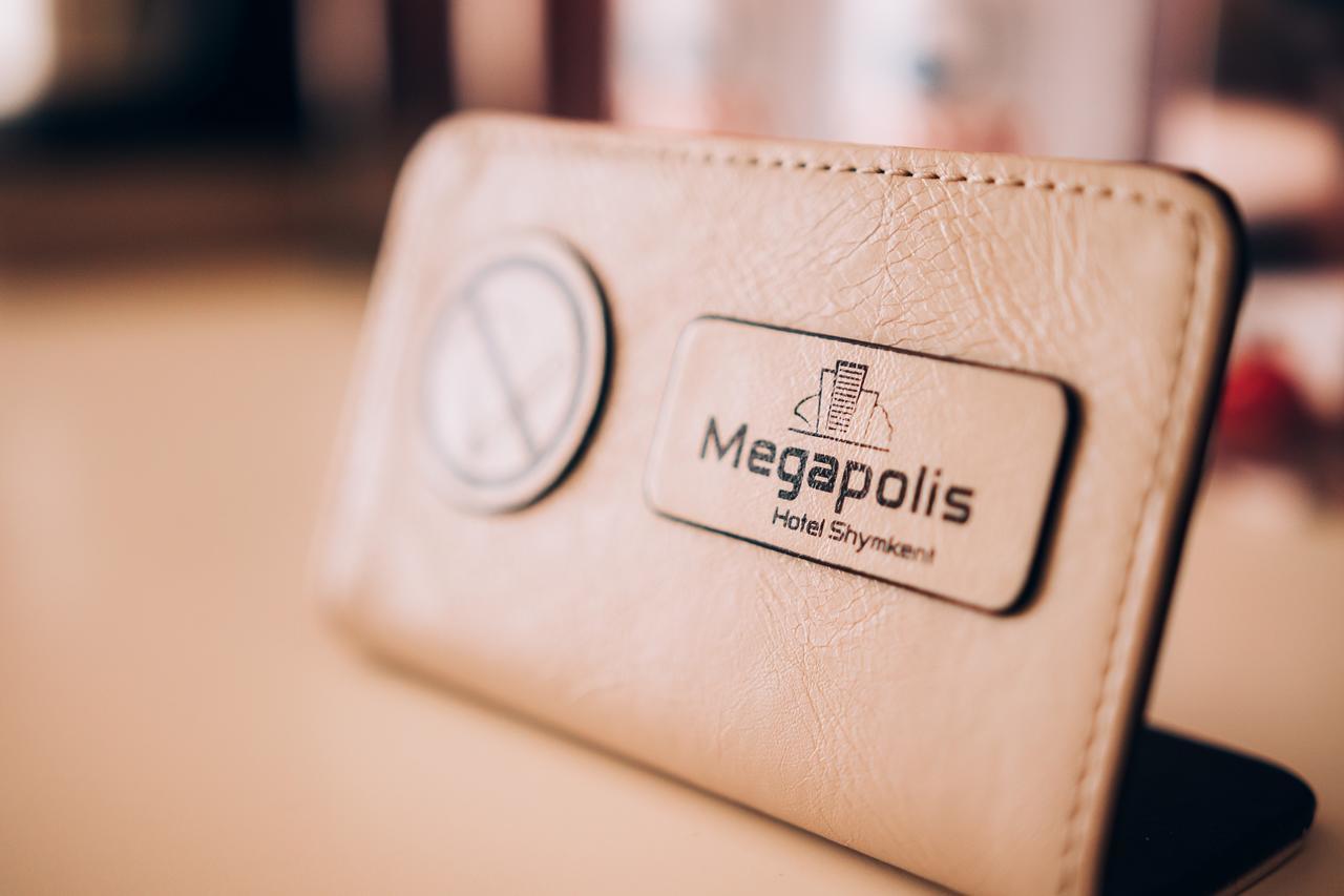 Megapolis Hotel Sjymkent Exteriör bild